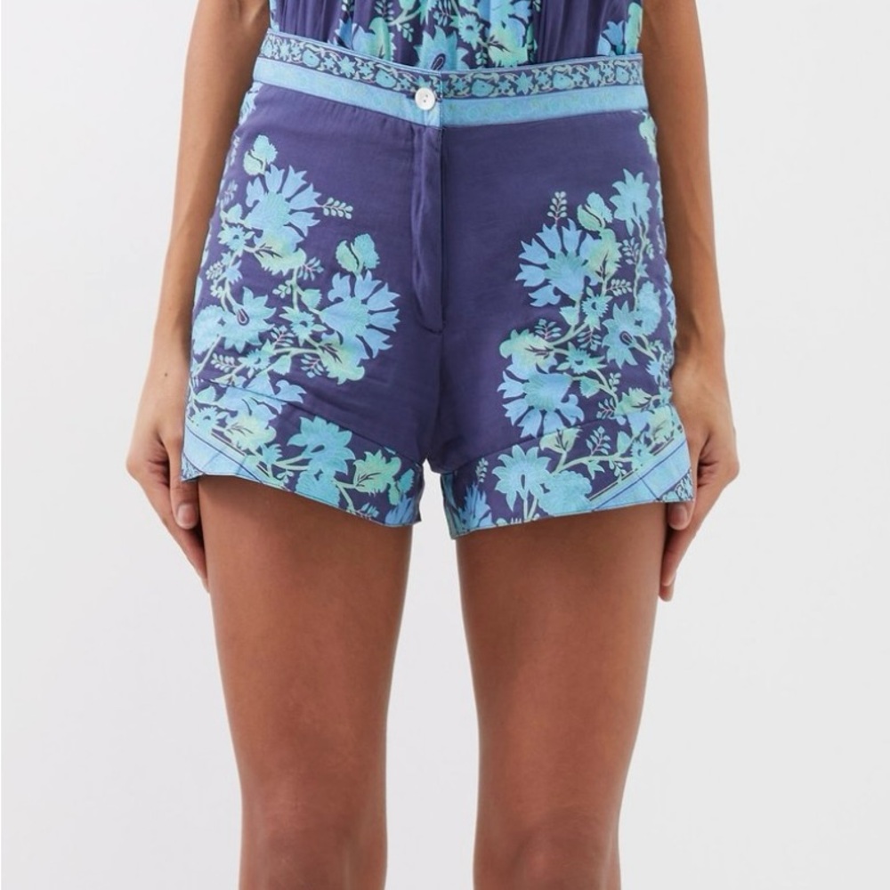 Brand new Juliet Dunn shorts - Picture 4 of 5